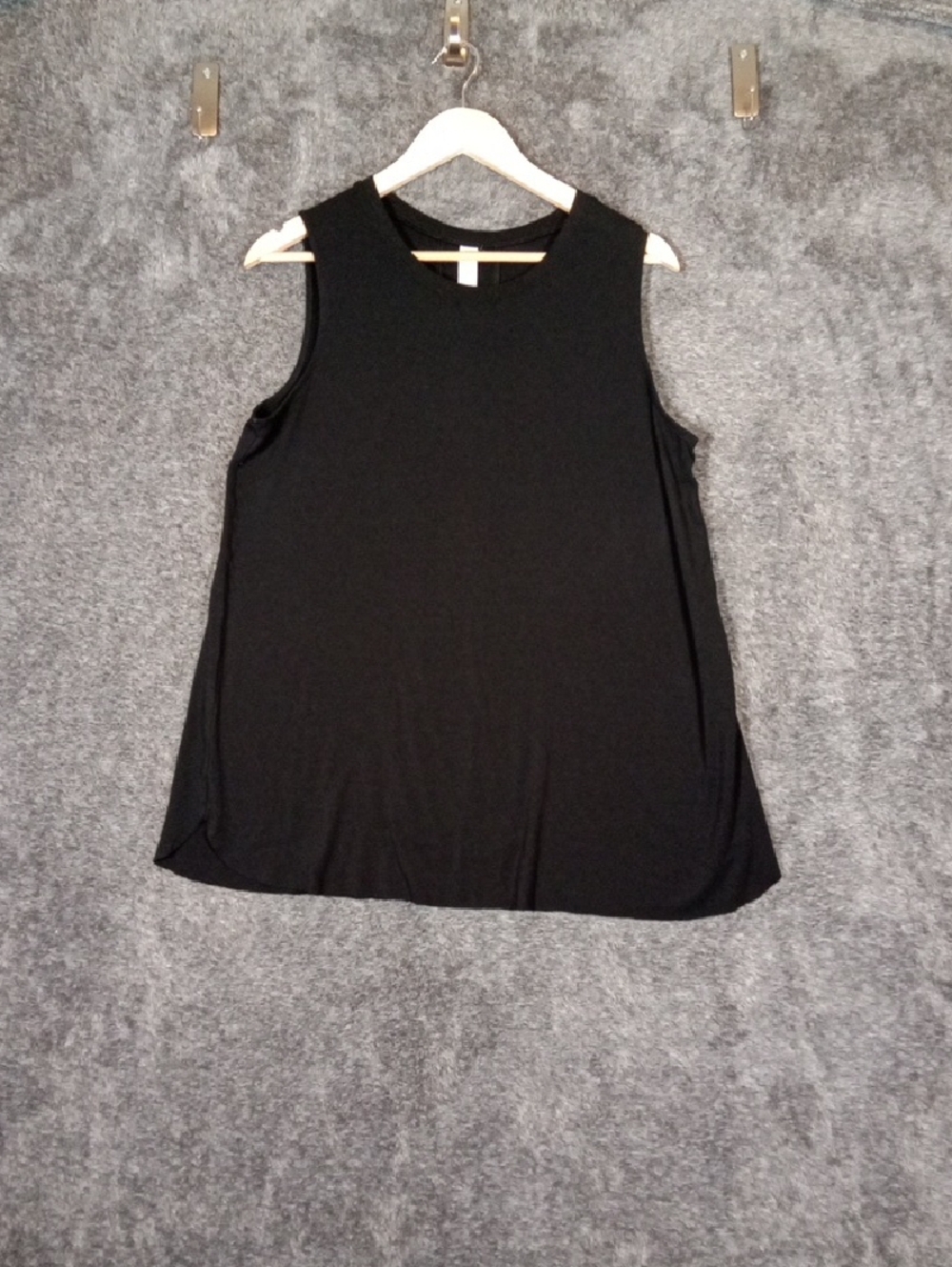 SPANX Black Sleeveless Flow Tank Top Gym Gorpcore Outdoors Womens XL